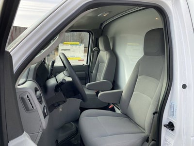2025 Ford E-450SD Wabash Box Van