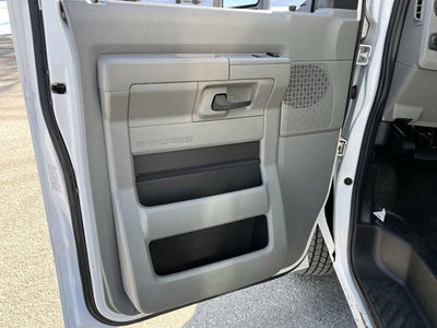 2024 Ford E-Series Cutaway Base DRW