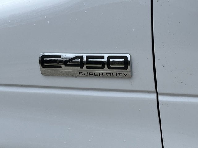 2027 Ford E-450SD Base