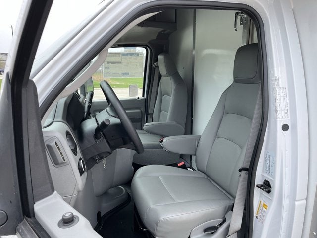 2027 Ford E-450SD Base