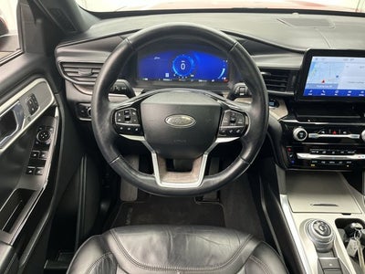2023 Ford Explorer Platinum