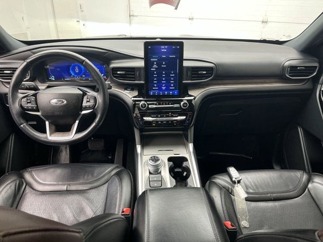 2023 Ford Explorer Platinum
