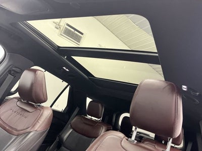 2023 Ford Explorer Platinum