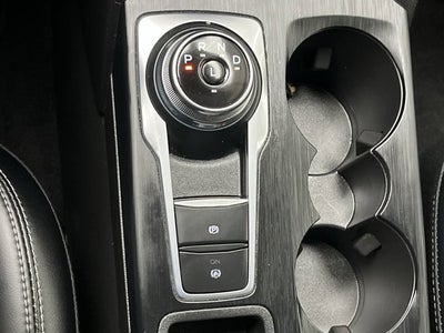 2025 Ford Escape Platinum