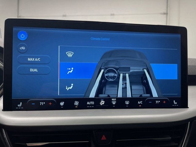 2025 Ford Escape Platinum