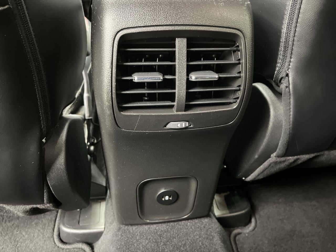 2024 Ford ESCAPE ST-LINE AWD