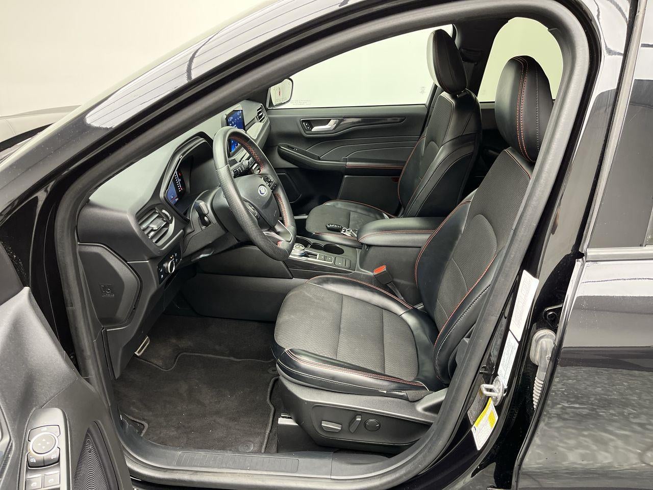 2024 Ford ESCAPE ST-LINE AWD