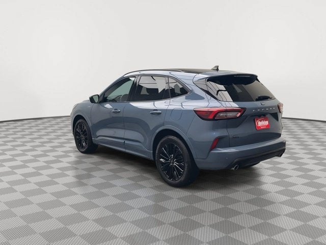 2025 Ford Escape ST-Line Elite