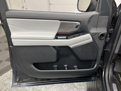 2025 Ford Expedition Platinum