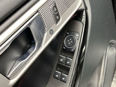 2024 Ford Explorer ST-Line