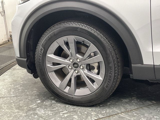 2026 Ford Explorer Active with 200A Pkg