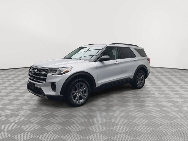 2026 Ford Explorer Active with 200A Pkg