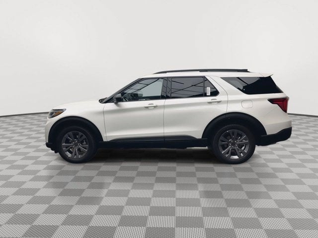 2027 Ford Explorer Active with 100A Pkg