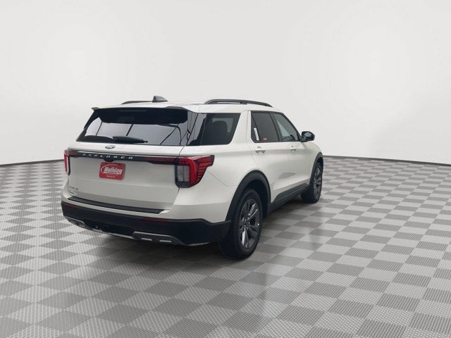 2027 Ford Explorer Active with 100A Pkg