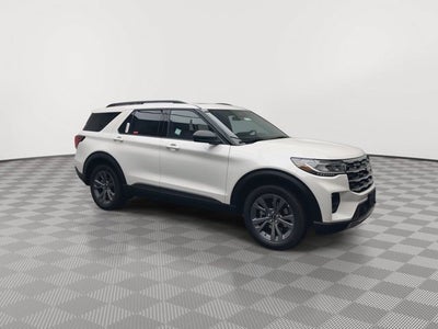 2027 Ford Explorer Active with 100A Pkg