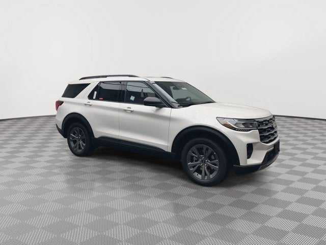 2027 Ford Explorer Active with 100A Pkg