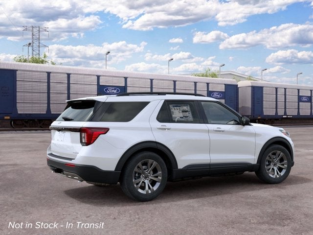 2027 Ford Explorer Active with 100A Pkg