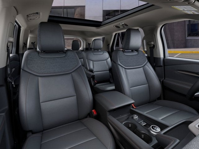 2027 Ford Explorer Active with 200A Pkg