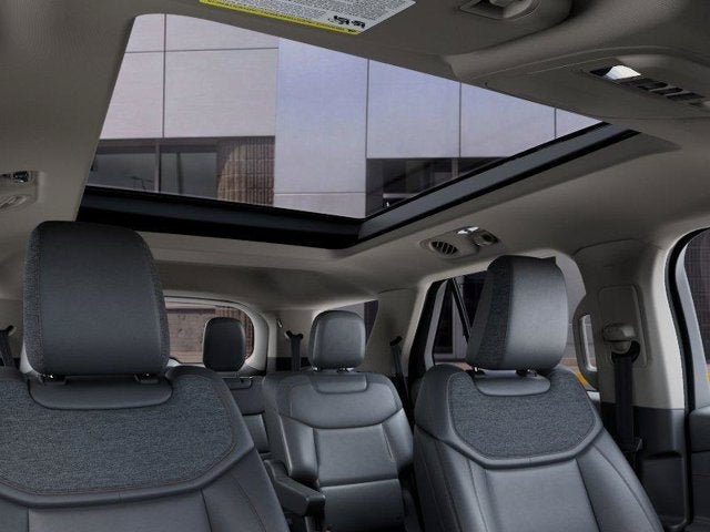 2027 Ford Explorer Active with 200A Pkg