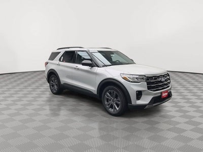 2027 Ford Explorer Active with 100A Pkg