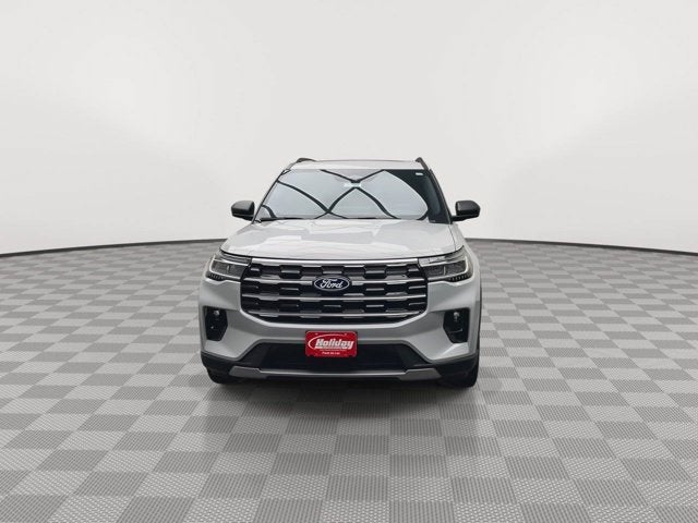 2027 Ford Explorer Active with 100A Pkg