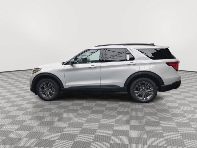 2027 Ford Explorer Active with 100A Pkg
