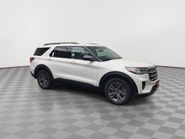 2026 Ford Explorer Active with 100A Pkg