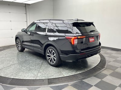 2027 Ford Explorer ST-Line