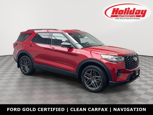 2025 Ford Explorer ST-Line
