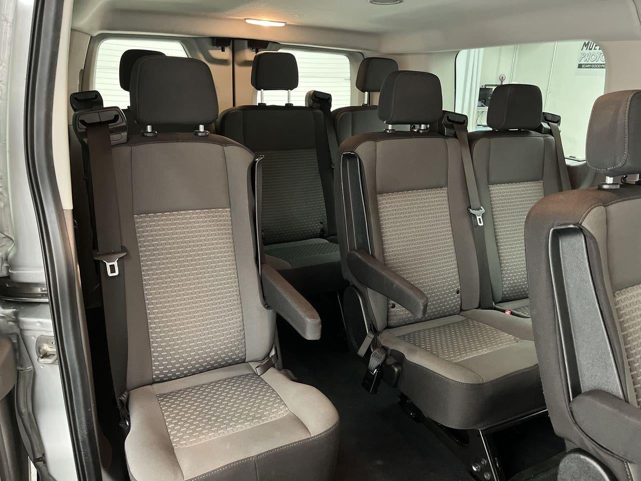 2020 Ford Transit Passenger Wagon XLT
