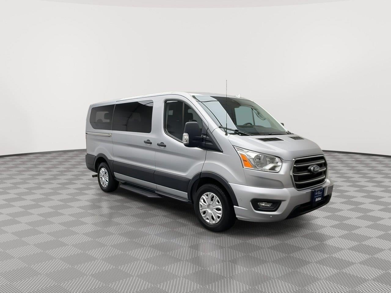 2020 Ford Transit Passenger Wagon XLT