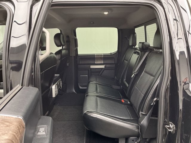 2017 Ford Super Duty F-250 SRW Lariat