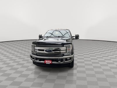 2017 Ford Super Duty F-250 SRW Lariat