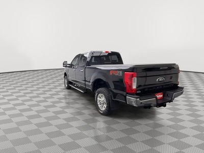 2017 Ford Super Duty F-250 SRW Lariat