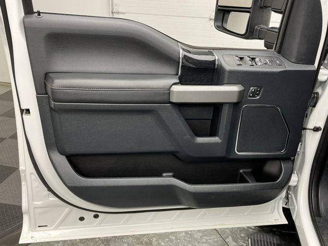 2022 Ford Super Duty F-250 SRW Platinum
