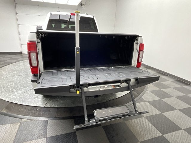 2022 Ford Super Duty F-250 SRW Platinum