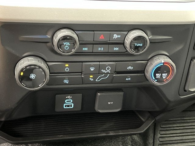 2027 Ford F-250 Super Duty SRW XL
