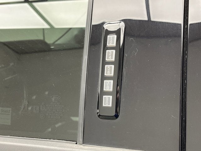 2023 Ford Super Duty F-250 SRW LARIAT