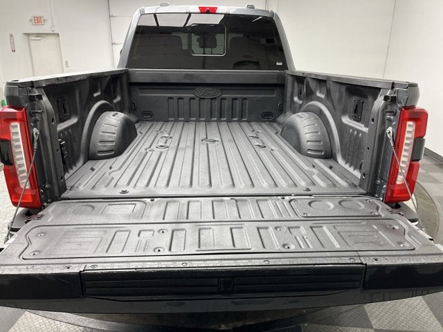 2023 Ford Super Duty F-250 SRW LARIAT