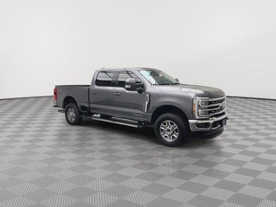 2023 Ford Super Duty F-250 SRW LARIAT