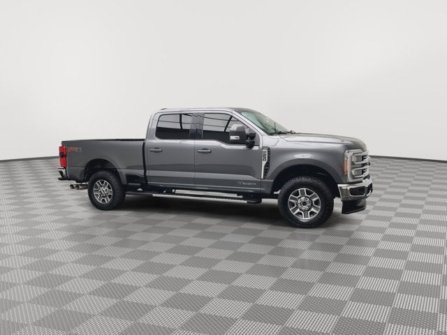 2023 Ford Super Duty F-250 SRW LARIAT