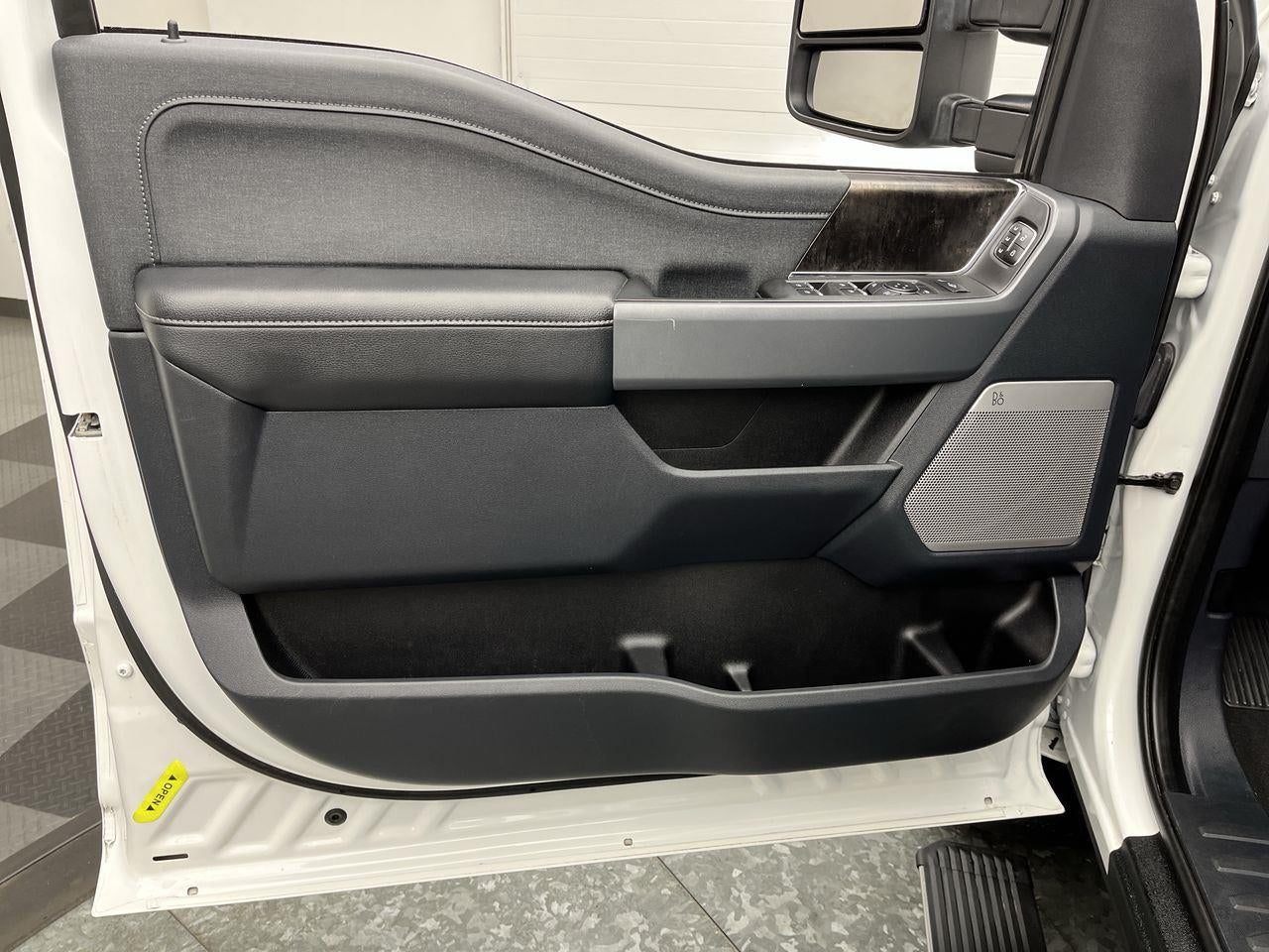 2023 Ford Super Duty F-250 Lariat