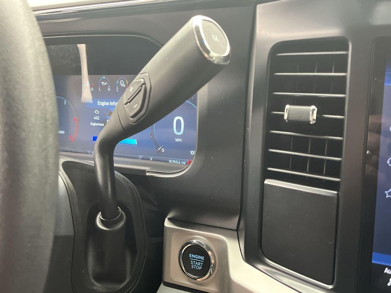 2024 Ford Super Duty F-250 XLT