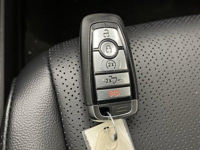 2025 Ford F-350 LARIAT