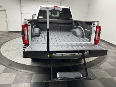 2025 Ford F-350 LARIAT