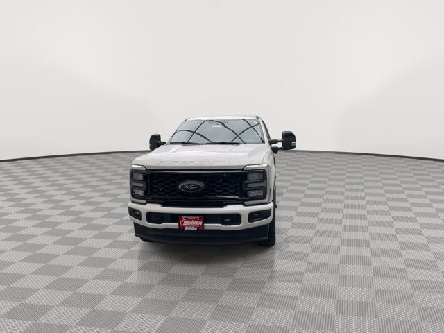 2025 Ford F-350 LARIAT