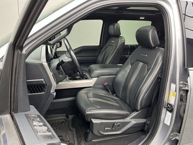 2022 Ford Super Duty F-350 SRW Platinum