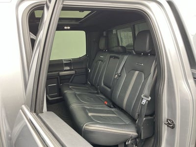 2022 Ford Super Duty F-350 SRW Platinum