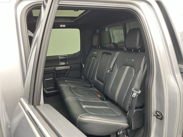 2022 Ford Super Duty F-350 SRW Platinum