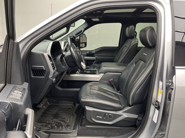 2022 Ford Super Duty F-350 SRW Platinum